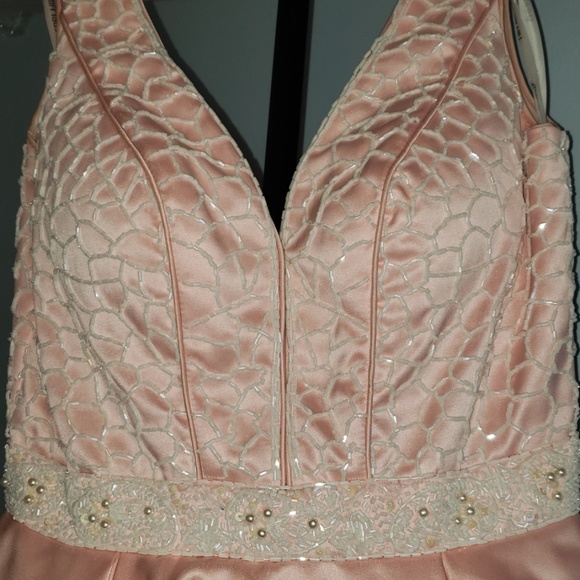 SHERRI HILL Light pink beaded cocktail dress - Picture 3 of 6